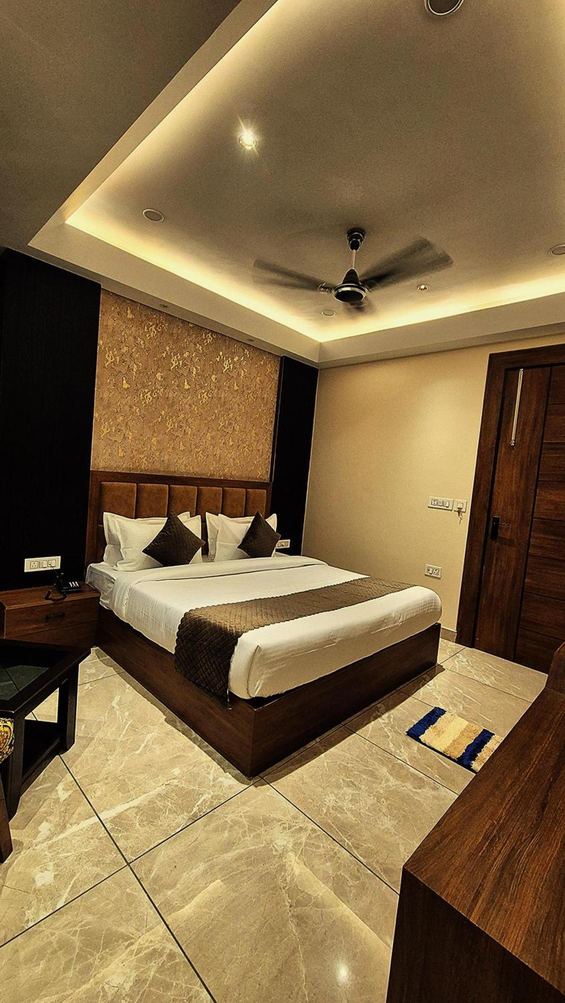 Hotel Hari Dhara, 100 Meters From Har-Ki-Pauri Haridwār Exteriér fotografie